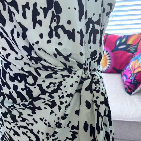 Diane von Furstenberg dress size 12 - Picture 3 of 11